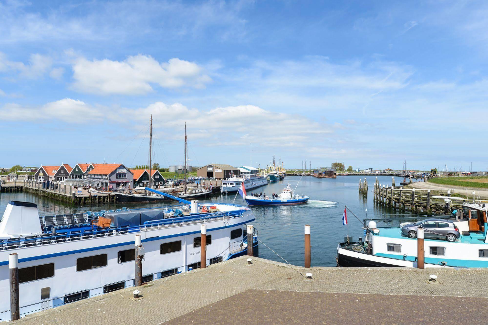 Havenhotel At Sea Texel Oudeschild Exterior photo